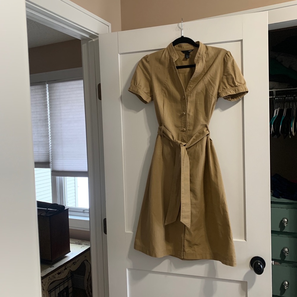 H&M Belted Button up Dress
